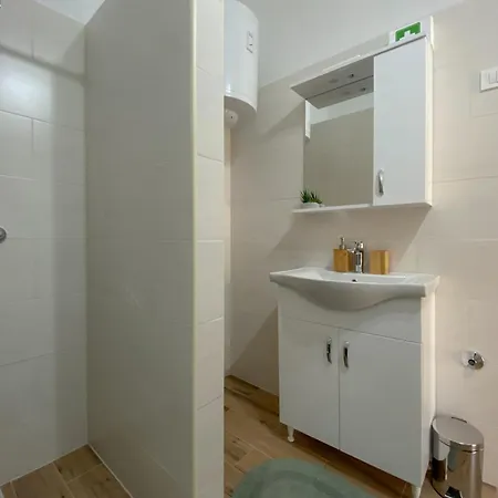 Apartment Tomas Novigrad  Exterior photo